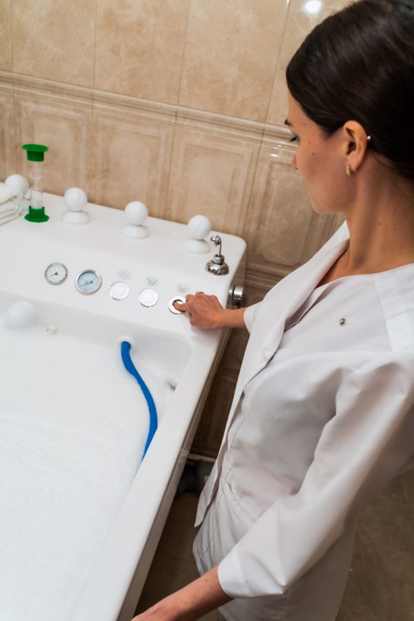 Лечение в санатории «Дворец нарзанов» в г. Кисловодске - фотография