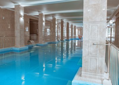 Бассейн в санатории «Дворец нарзанов» в г. Кисловодске - фотография