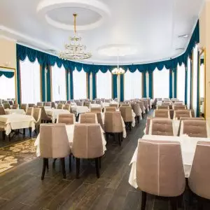 Ресторан «Золотой» в санатории «Дворец нарзанов» в г. Кисловодске - фотография