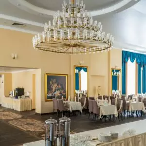 Ресторан «Золотой» в санатории «Дворец нарзанов» в г. Кисловодске - фотография